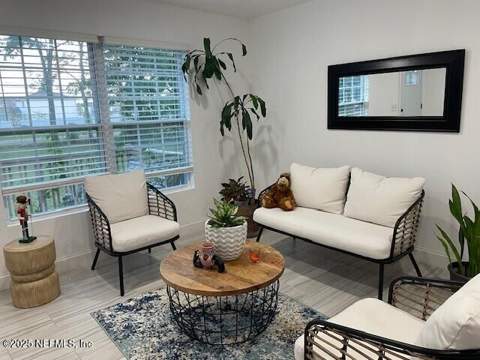 5459 Morse Avenue, Jacksonville FL - photo 10 of 26