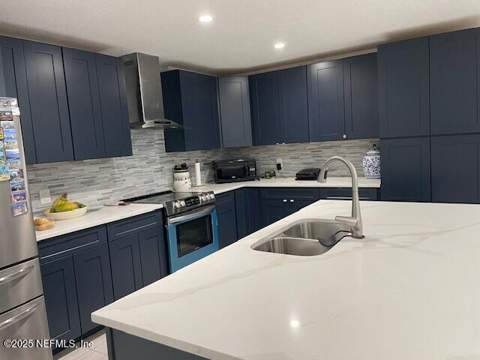 5459 Morse Avenue, Jacksonville FL - photo 13 of 26