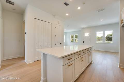 411 E 1st Street, Jacksonville FL - photo 19 of 44