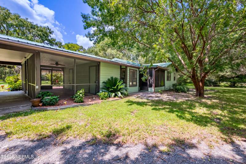 3 bedroom Single Family Residence at 1492 NW County Road 125, Lawtey, Lawtey — photo 2