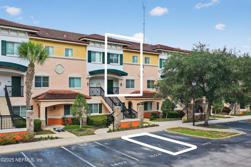 2 bedroom Condominium at 9745 Touchton Road #1625, Il Villagio, Jacksonville — photo 5