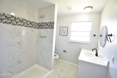 3037 Ribault Scenic Drive, Jacksonville FL - photo 13 of 31