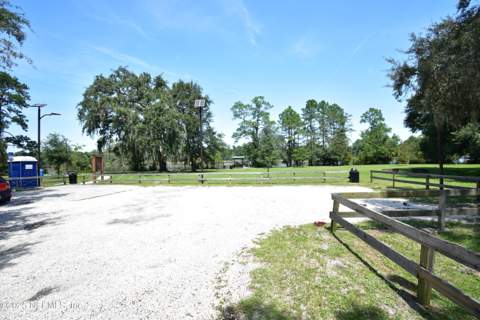 3037 Ribault Scenic Drive, Jacksonville FL - photo 21 of 31