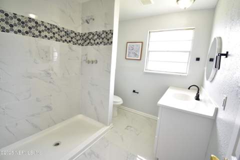 3037 Ribault Scenic Drive, Jacksonville FL - photo 12 of 31