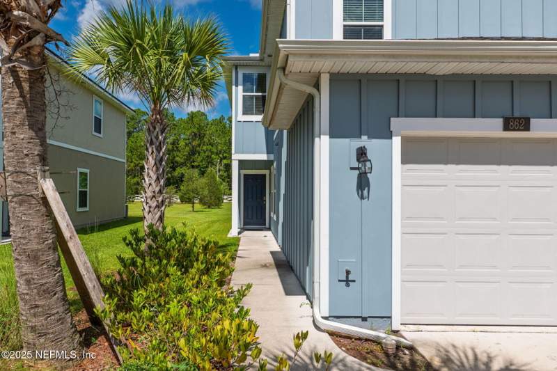 3 bedroom Townhouse at 862 Capitol Parkway, Capitol Park, Jacksonville — photo 4
