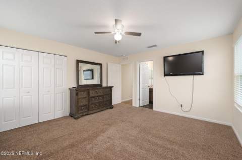 862 Capitol Parkway, Jacksonville FL - photo 18 of 29