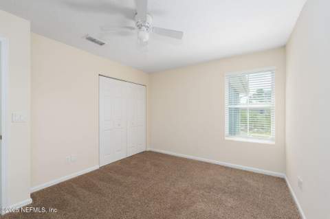 862 Capitol Parkway, Jacksonville FL - photo 22 of 29