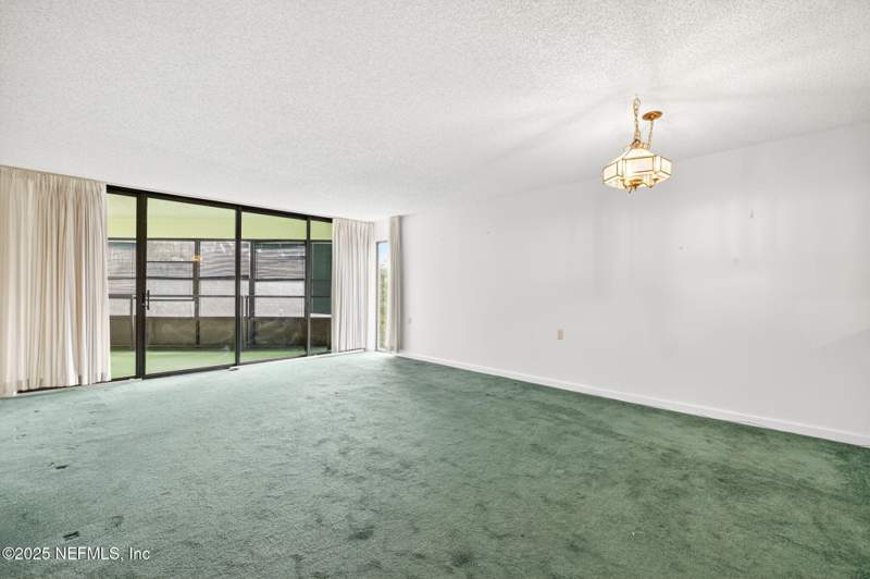 2 bedroom Condominium at 1071 Edgewood Avenue #409, Edgewood Condominium, Jacksonville — photo 4