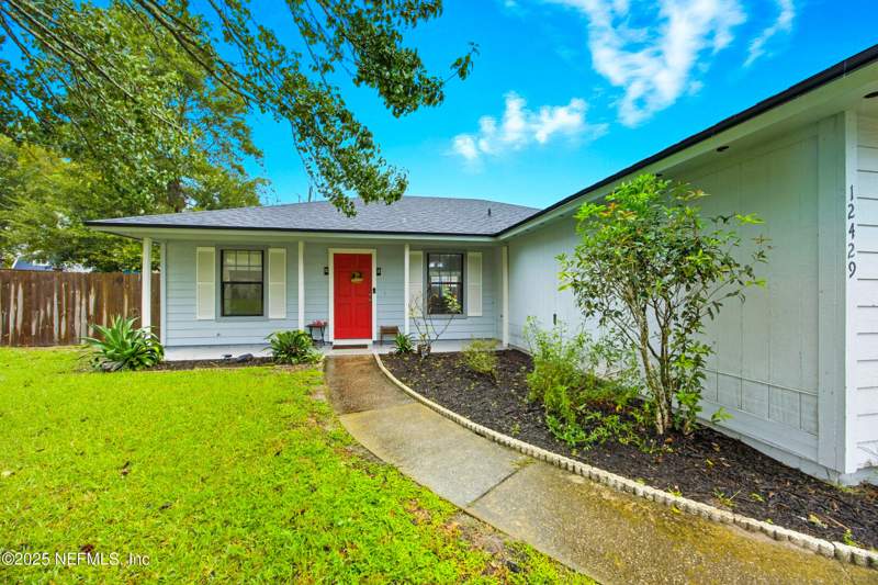 3 bedroom Single Family Residence at 12429 Safeshelter Drive, Cobblestone, Jacksonville — photo 3