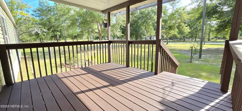 3 bedroom Single Family Residence at 19887 35th Drive, Wellborn, Wellborn — photo 4