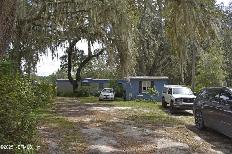 3 bedroom Mobile Home at 148 Swan Lake Drive, Melrose, Melrose — photo 3