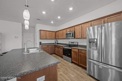 9961 Redfish Marsh Circle, Jacksonville FL - photo 11 of 36