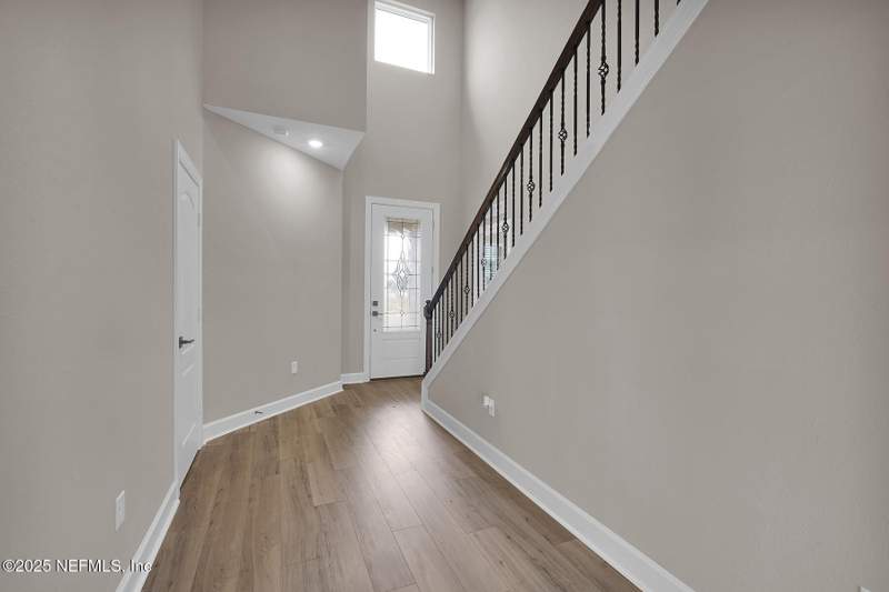 5 bedroom Single Family Residence at 2118 Black Glass Place, Jennings Farm, Middleburg — photo 3