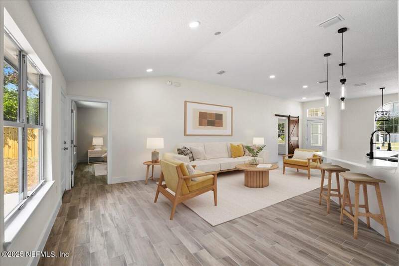 4 bedroom Single Family Residence at 3874 Star Leaf Road, Springtree Village, Jacksonville — photo 5