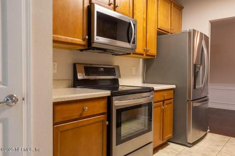 8711 Little Swift Circle #24C, Jacksonville FL - photo 9 of 24