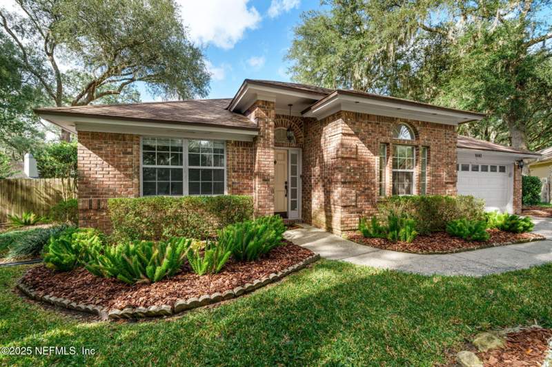 3 bedroom Single Family Residence at 1440 Running Brook Court, River Point, Jacksonville — photo 2