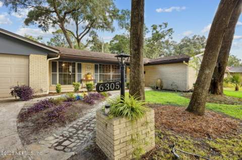 6305 Wuthering Heights Road, Jacksonville FL - photo 17 of 53