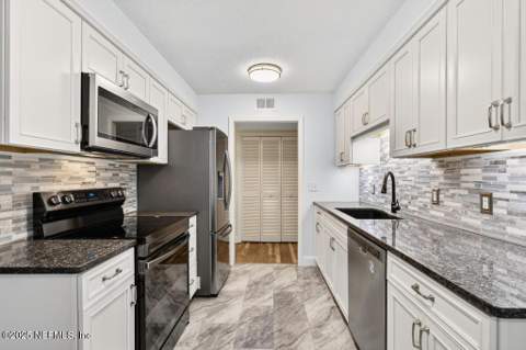 2700 Mizell Avenue #504A, Fernandina Beach FL - photo 10 of 44