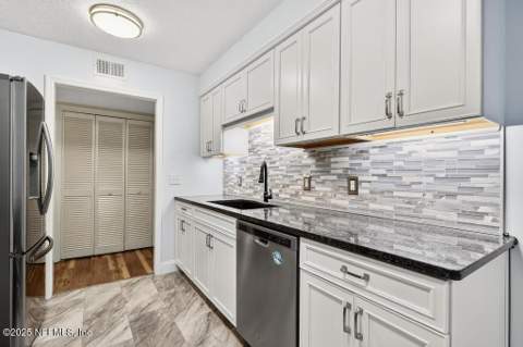 2700 Mizell Avenue #504A, Fernandina Beach FL - photo 14 of 44