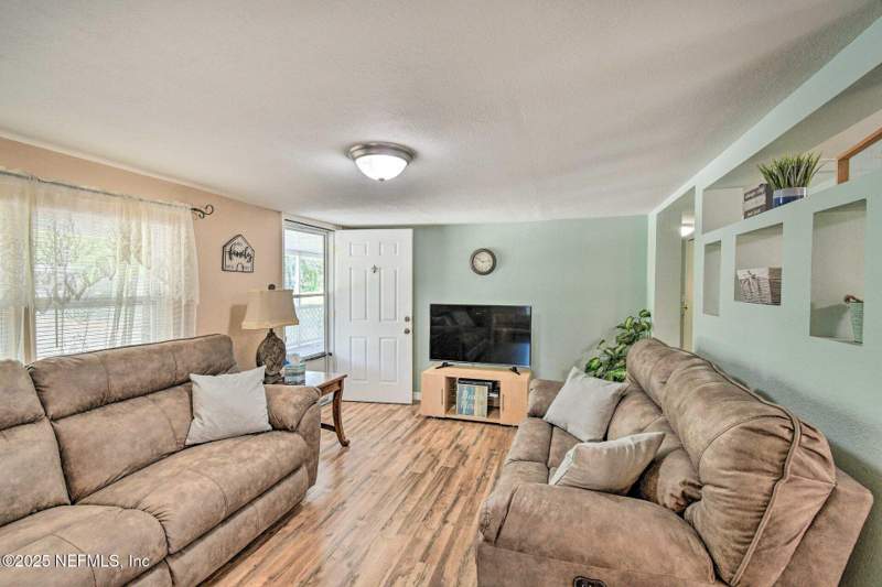 3 bedroom Mobile Home at 118 Riverside Avenue, St Johns Riverside Ests M, Satsuma — photo 3