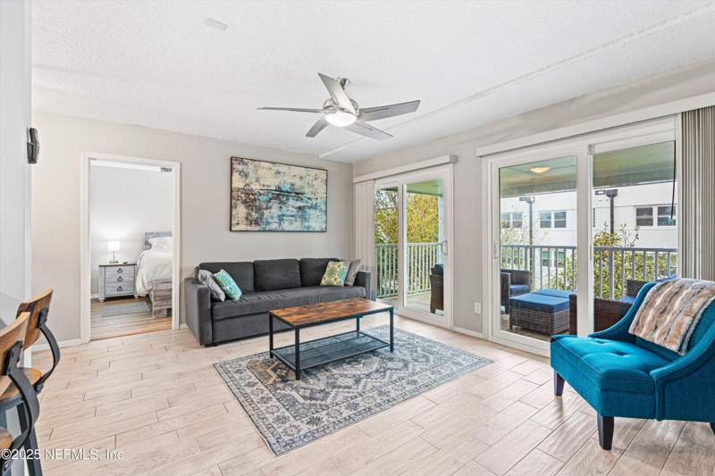 2 bedroom Condominium at 221 6th Avenue #E, Pier House, Jacksonville Beach — photo 4