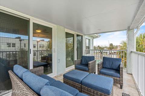 221 6th Avenue #E, Jacksonville Beach FL - photo 17 of 28