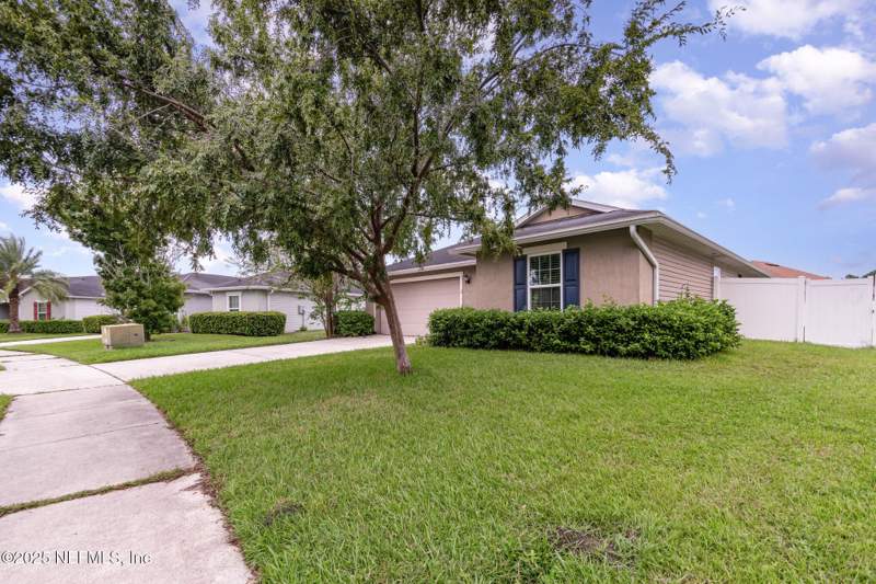 3 bedroom Single Family Residence at 6529 Winding Greens Drive, Westland Oaks, Jacksonville — photo 3