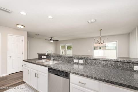 6529 Winding Greens Drive, Jacksonville FL - photo 12 of 28