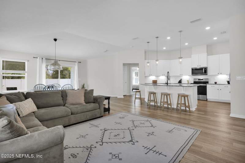 4 bedroom Single Family Residence at 12951 Palmetto Bluff Drive, Harbor Dunes, Jacksonville — photo 5