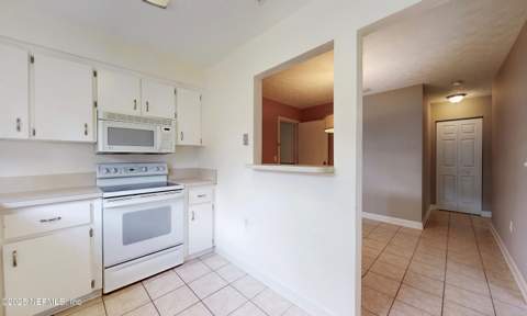 5201 Atlantic Boulevard #48, Jacksonville FL - photo 15 of 34
