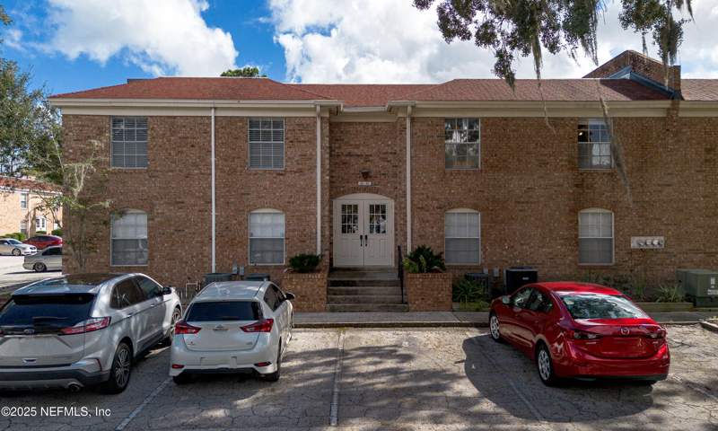 2 bedroom Condominium at 5201 Atlantic Boulevard #48, Colonial Point Condo, Jacksonville — photo 2