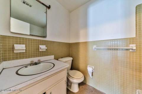 1713 El Camino Road #7, Jacksonville FL - photo 14 of 17