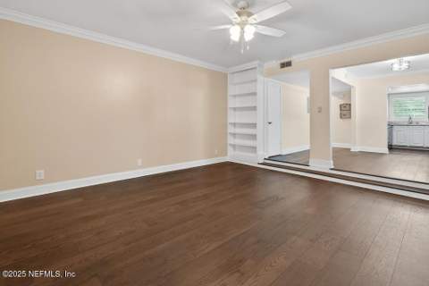 4519 Columbus Circle #1A, Jacksonville FL - photo 18 of 71