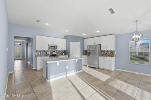12229 Crossfield Drive, Jacksonville FL - photo 9 of 49