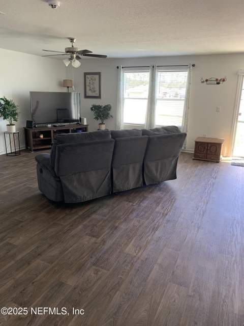 3044 Rustic Deer Way, Green Cove Springs FL - photo 13 of 29