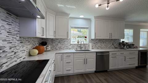 3030 Ogilvie Road, Jacksonville FL - photo 7 of 143
