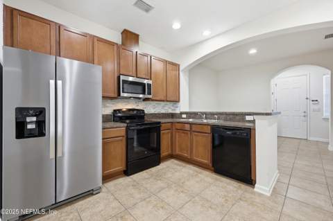13033 Sunset Lake Drive, Jacksonville FL - photo 6 of 29