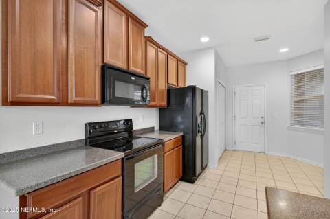 3880 Buckthorne Drive #C, Orange Park FL - photo 13 of 32