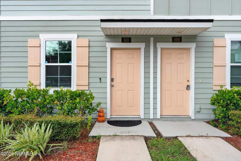 2 bedroom Townhouse at 500 Running Woods Street, Towering Oaks, Orange Park — photo 3