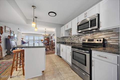 1524 Le Baron Avenue #1524, Jacksonville FL - photo 6 of 27
