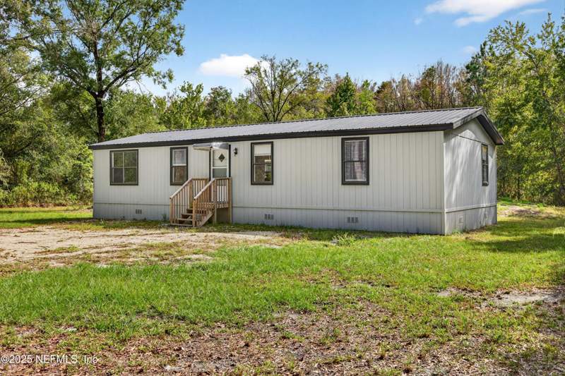 3 bedroom Mobile Home at 2227 SE 138th Drive, Starke, Starke — photo 2