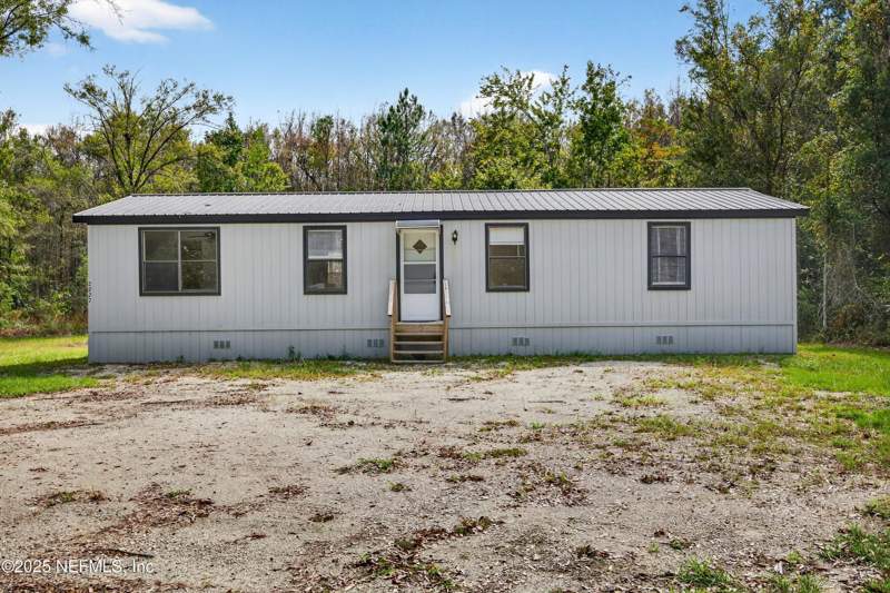 3 bedroom Mobile Home at 2227 SE 138th Drive, Starke, Starke — photo 3