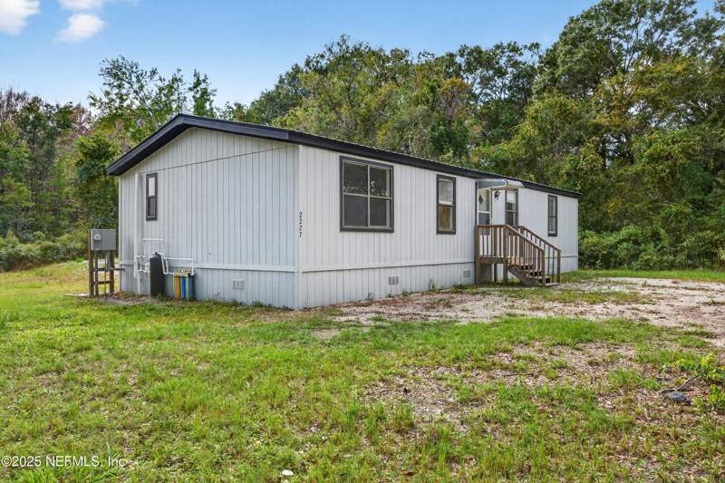 3 bedroom Mobile Home at 2227 SE 138th Drive, Starke, Starke — photo 4