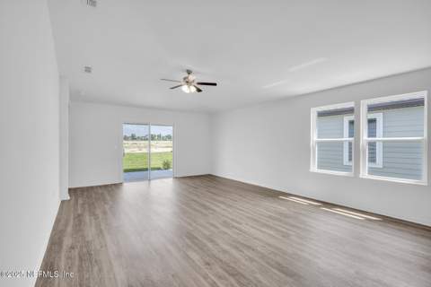 3141 Cottage Hill Place, Green Cove Springs FL - photo 9 of 17