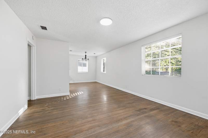 3 bedroom Single Family Residence at 5201 Royce Avenue, Hillcrest, Jacksonville — photo 5