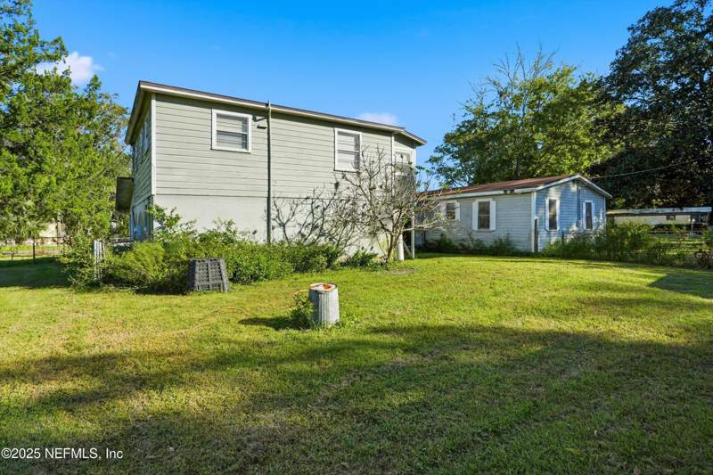 5 bedroom Single Family Residence at 11558 Raft Road, Garden City, Jacksonville — photo 3