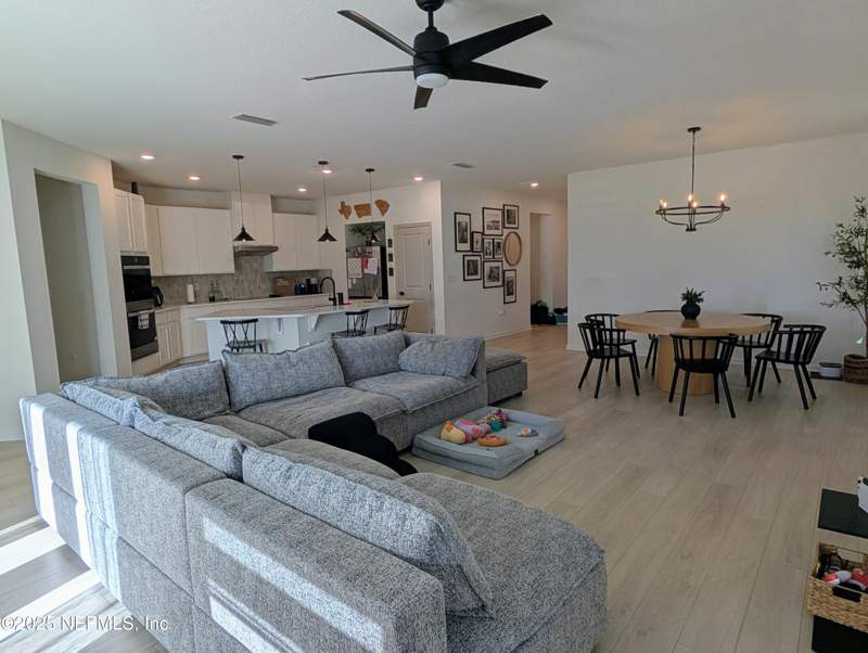 4 bedroom Single Family Residence at 7740 Dunhill Court, Copper Ridge, Jacksonville — photo 5