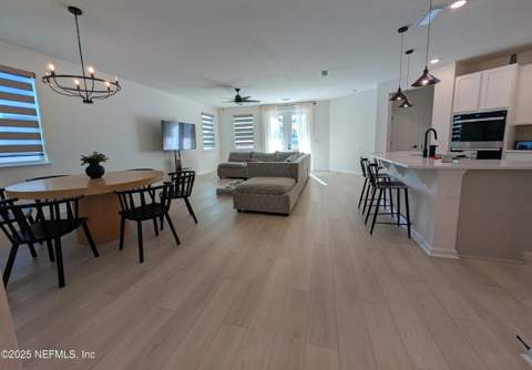 7740 Dunhill Court, Jacksonville FL - photo 7 of 26