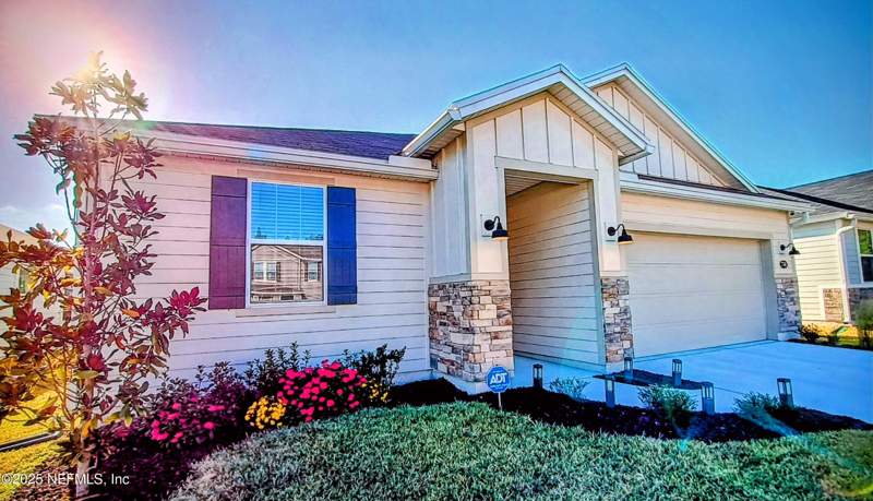 4 bedroom Single Family Residence at 7740 Dunhill Court, Copper Ridge, Jacksonville — photo 2