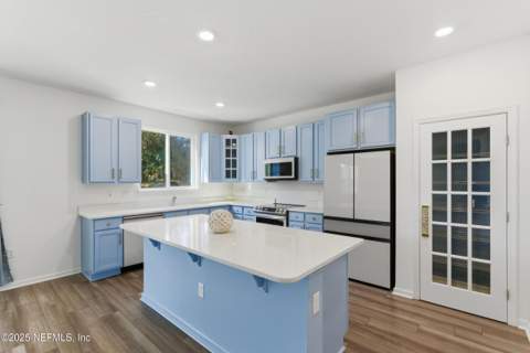 11624 Double Eagle Court, Jacksonville FL - photo 8 of 53